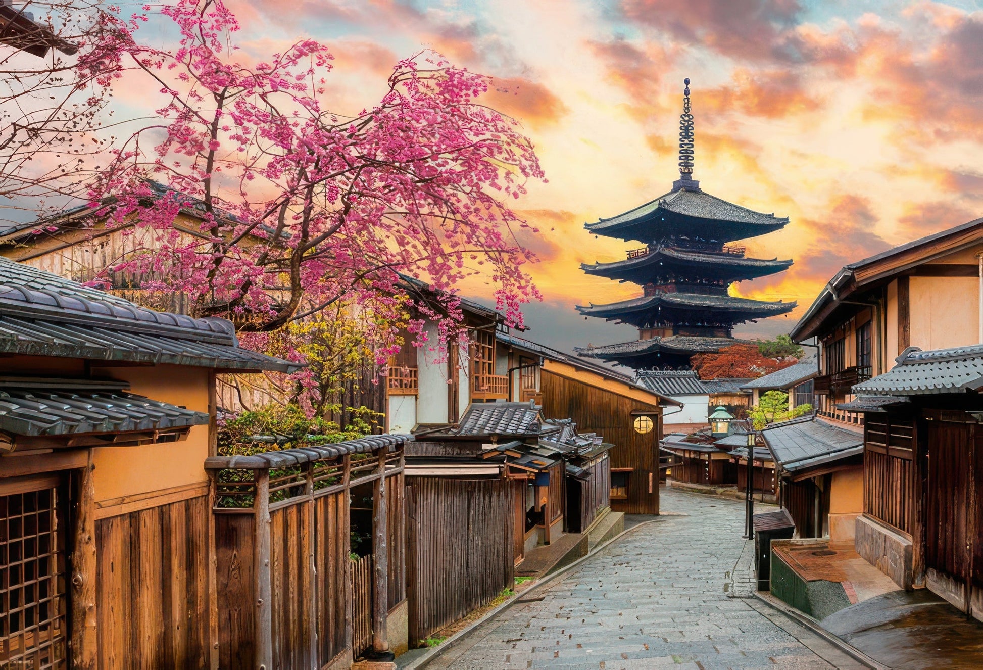 beverly-1000-015-scenery-yasaka-pagoda-1000-pieces-jigsaw-puzzle