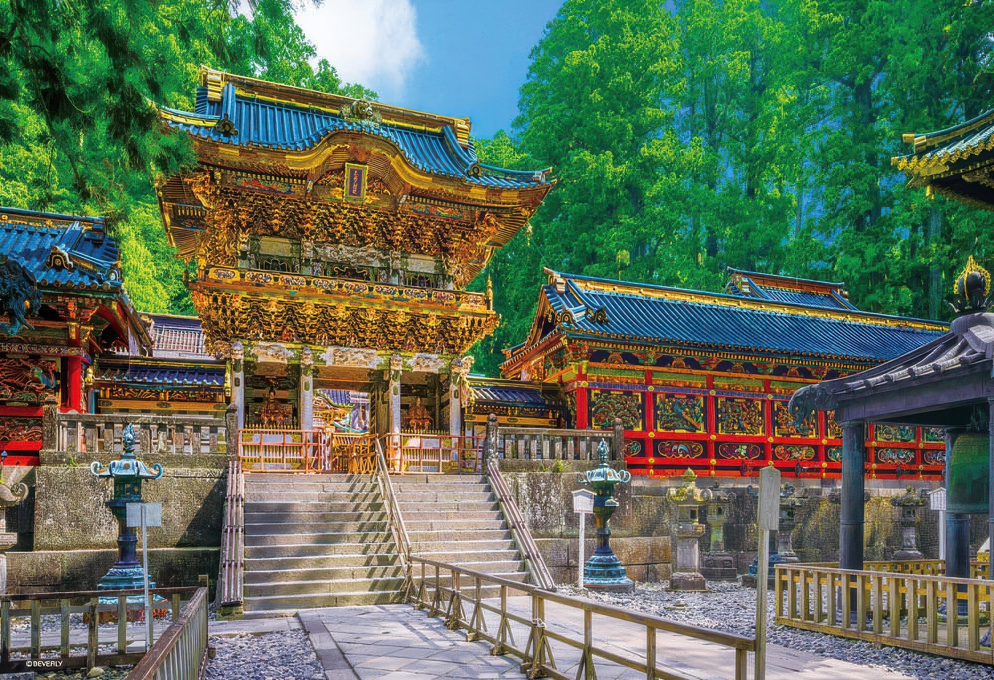 beverly-33-131-scenery-yomeimon-gate-nikko-toshogu-300-pieces-jigsaw-puzzle