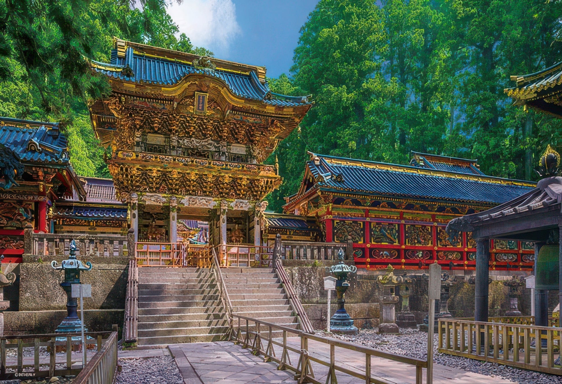 beverly-m81-856-scenery-yomeimon-gate-nikko-toshogu-1000-pieces-jigsaw-puzzle