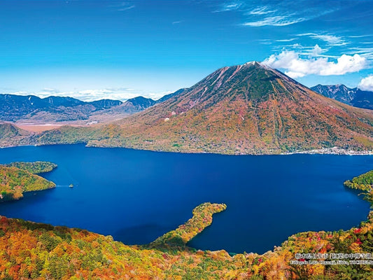 Cuties • Scenery • Lake Chuzenji in Autumn Leaves, Nikko　300 PCS　Jigsaw Puzzle