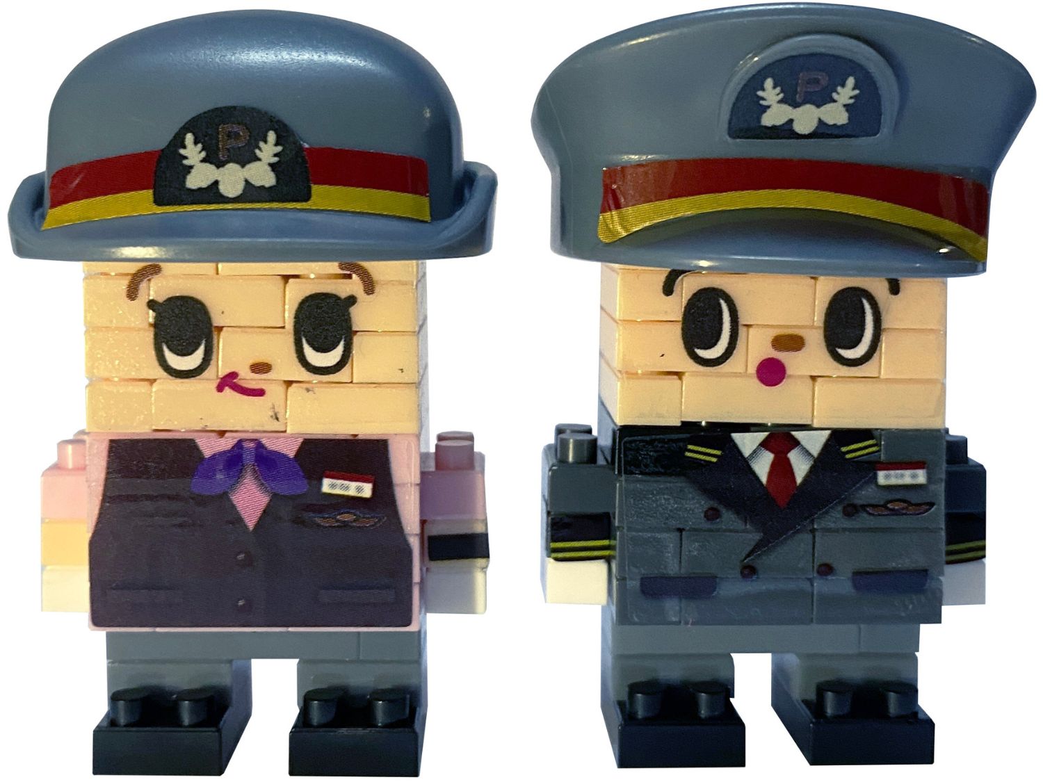 daiso-pb0074-male-train-conductor-and-female-train-conductor-81-pieces-mini-block