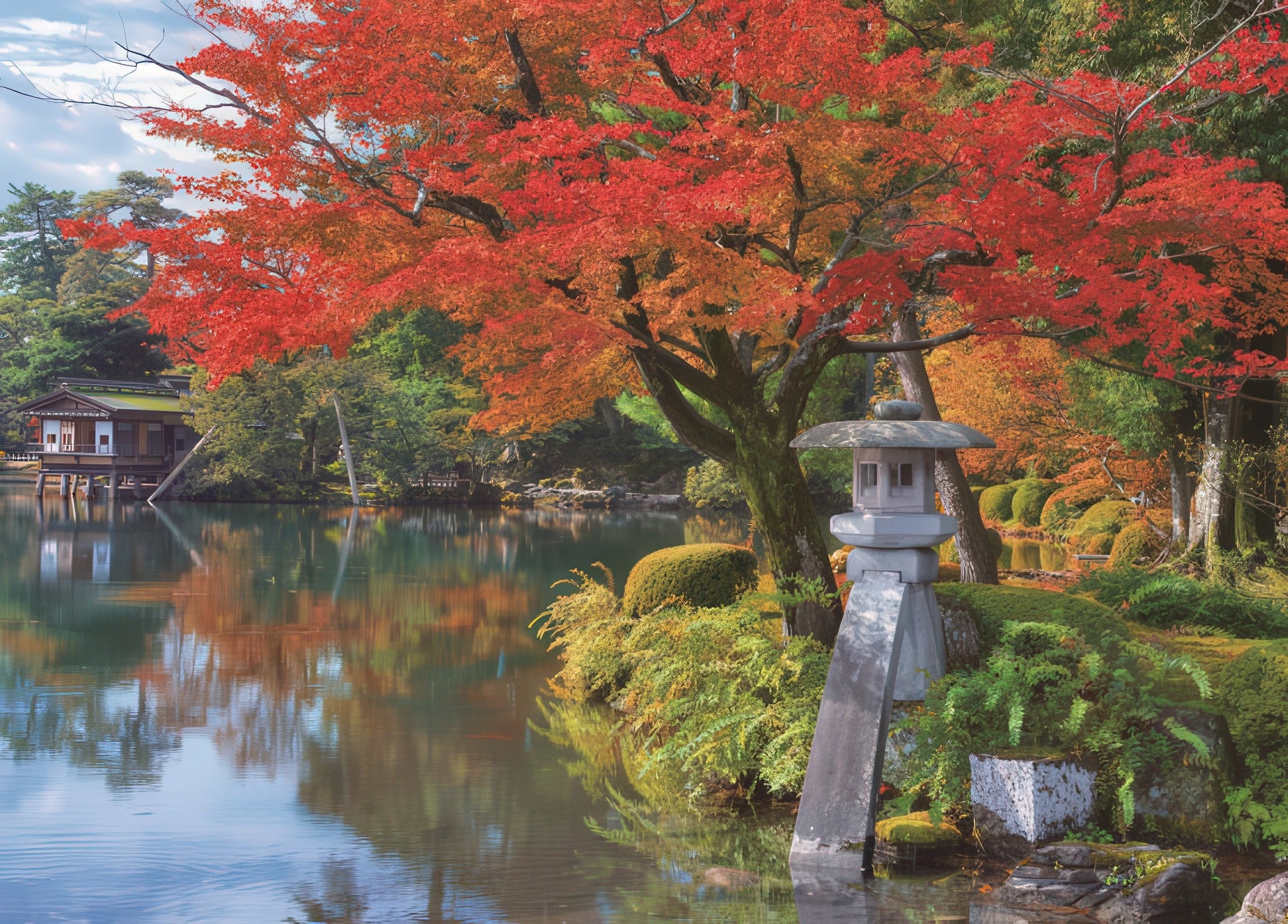 epoch-05-119-scenery-autumn-leaves-of-kenroku-en-ishikawa-500-pieces-jigsaw-puzzle