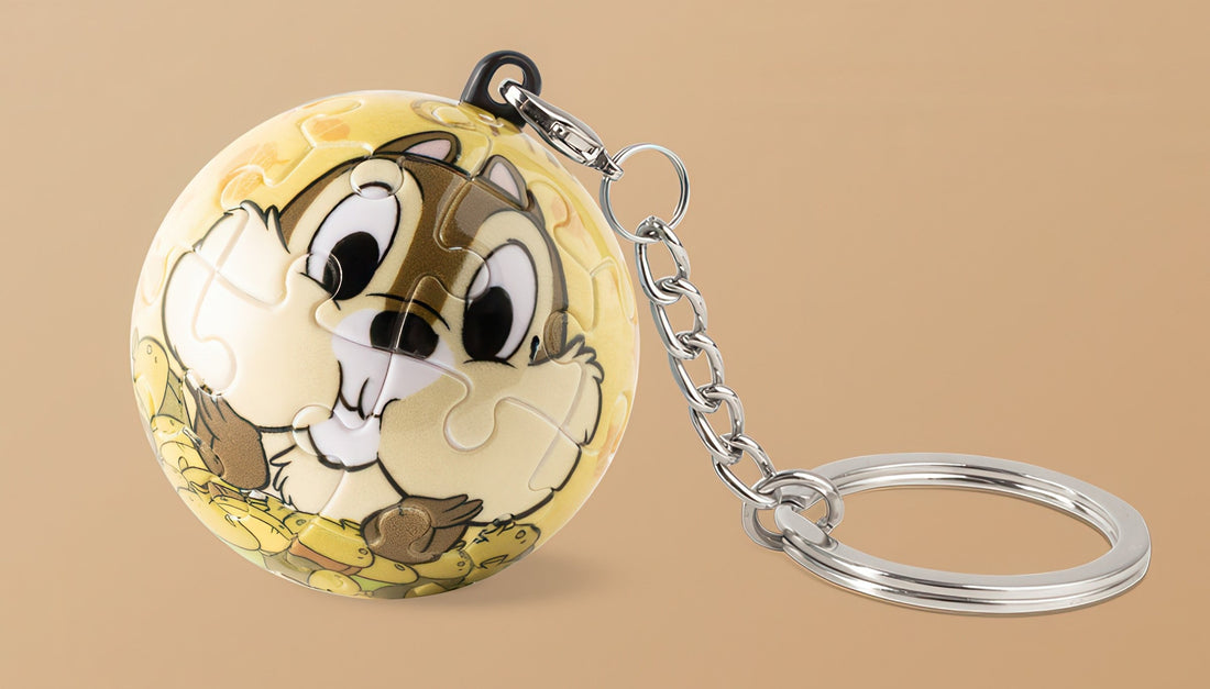 pintoo-a3278-chip-dale-acorn-paradise-24-pieces-plastic-keychain-puzzle