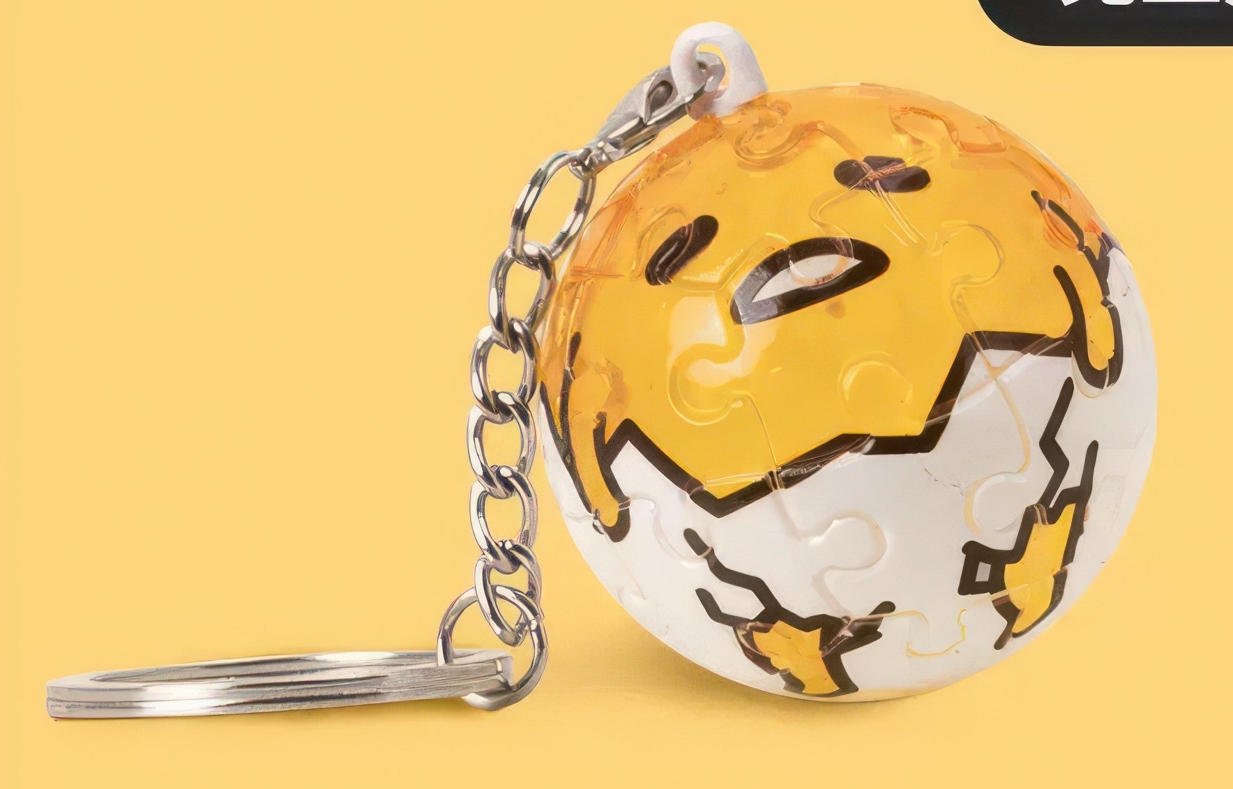 pintoo-a3703-gudetama-24-pieces-plastic-keychain-puzzle