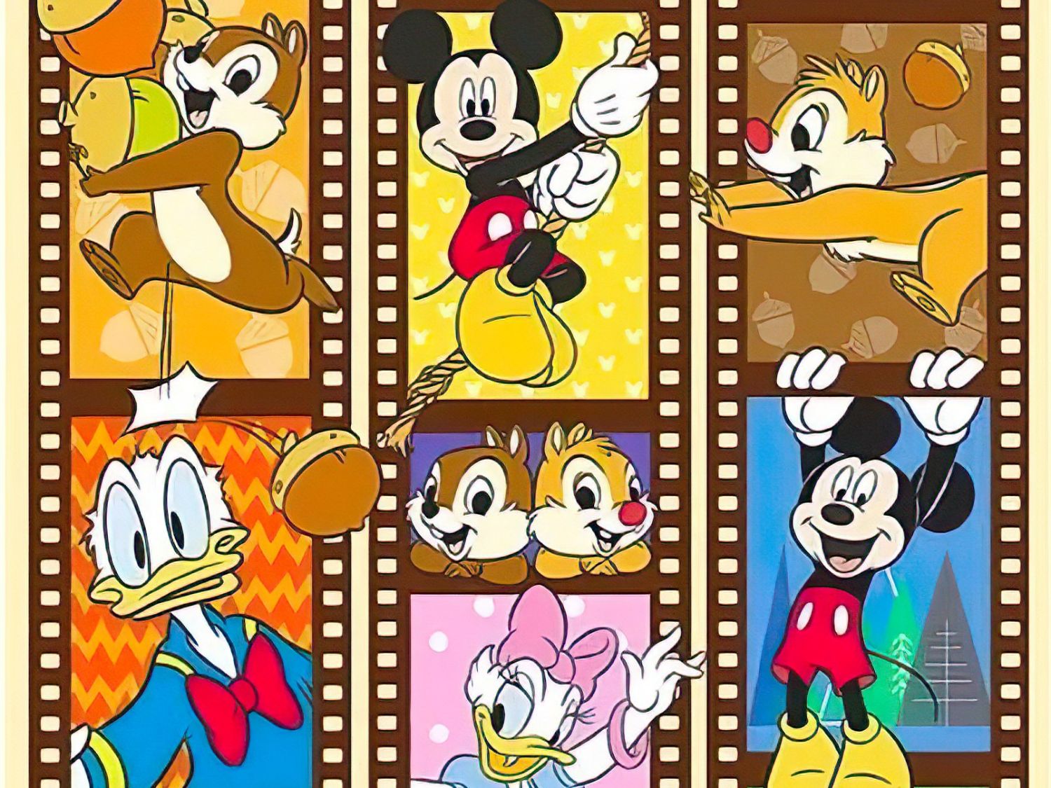 Pintoo • Mickey & Friends • Capture The Moment　1000 PCS　Plastic Jigsaw Puzzle