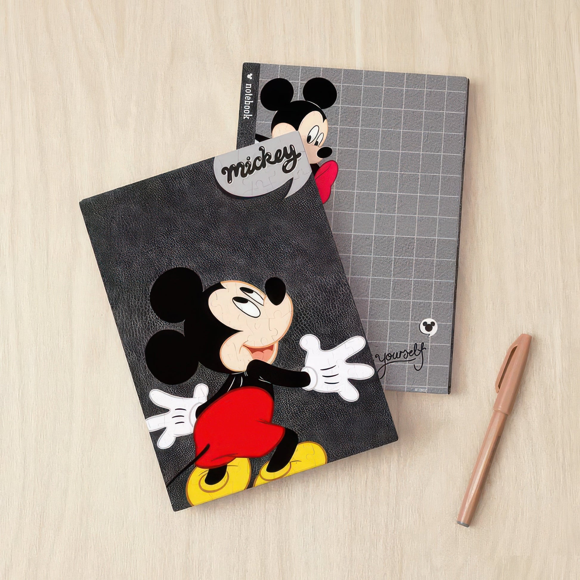 pintoo-ya1014-mickey-mouse-hi-mickey-a5-329-pieces-plastic-book-cover-puzzle