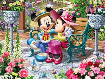 Tenyo • Mickey & Minnie • Royal Garden of Love　500 PCS　Plastic Jigsaw Puzzle