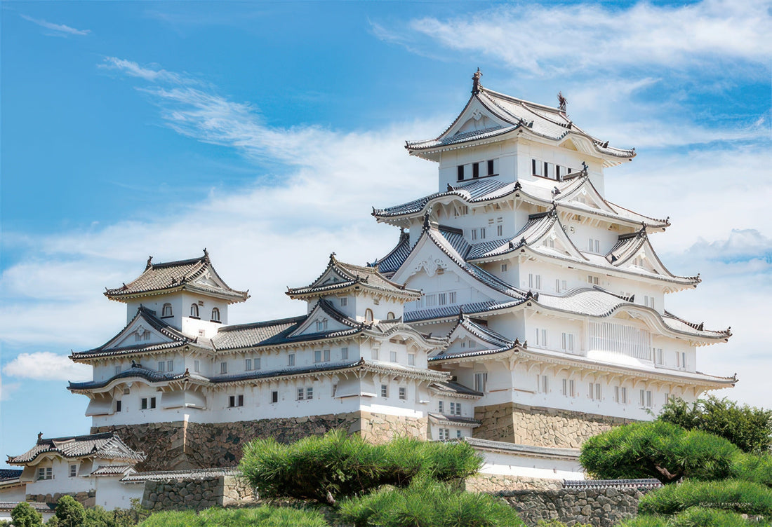 yanoman-01-2074-scenery-himeji-castle-in-spring-hyogo-108-pieces-jigsaw-puzzle