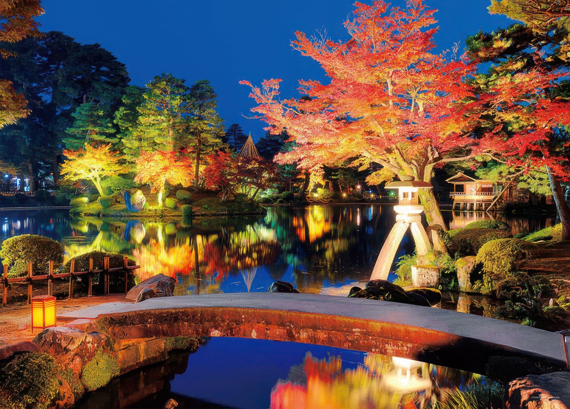 yanoman-05-1005-crimson-kenrokuen-garden-(ishikawa)-500-pieces-jigsaw-puzzle