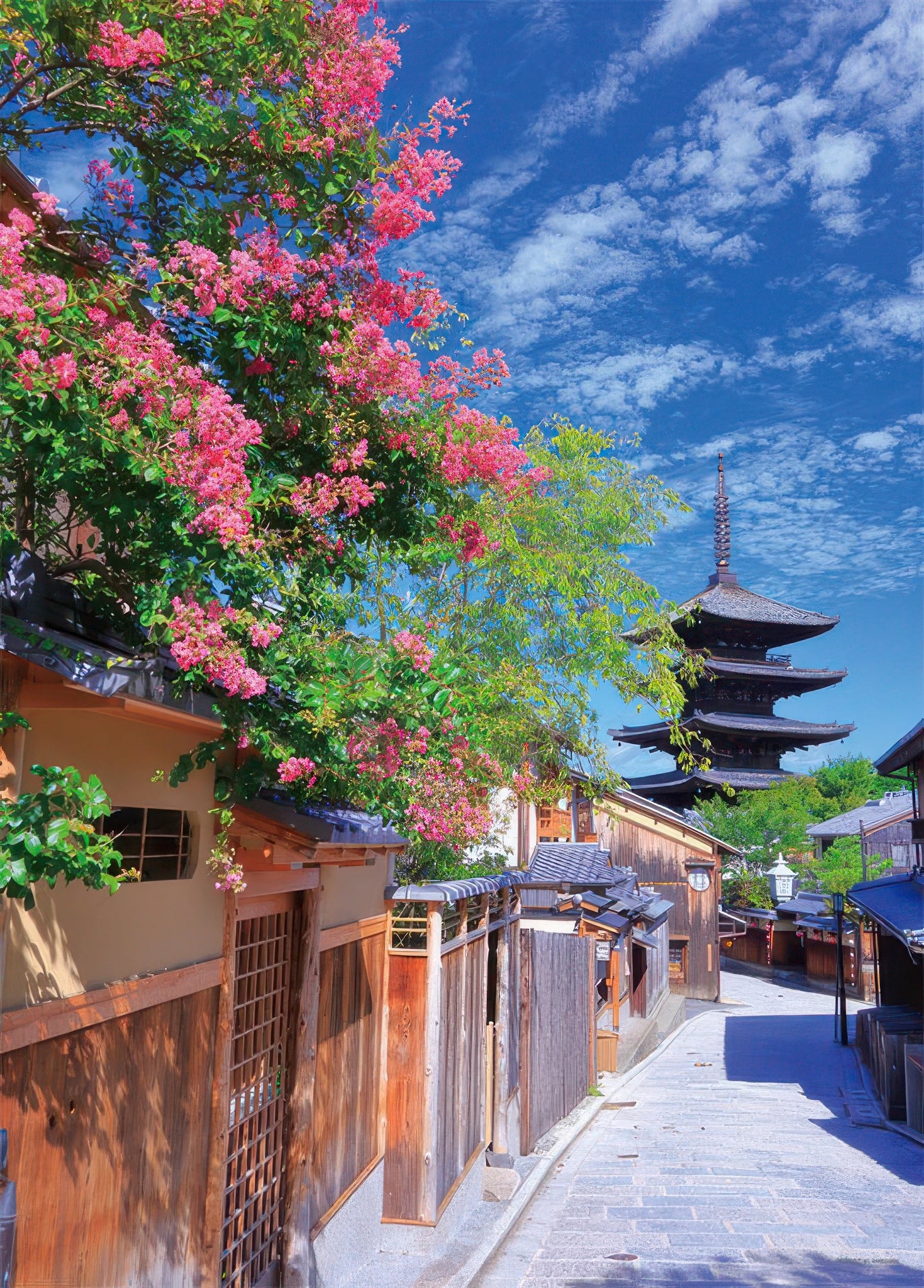 yanoman-05-1007-the-road-to-yasaka-(kyoto)-500-pieces-jigsaw-puzzle