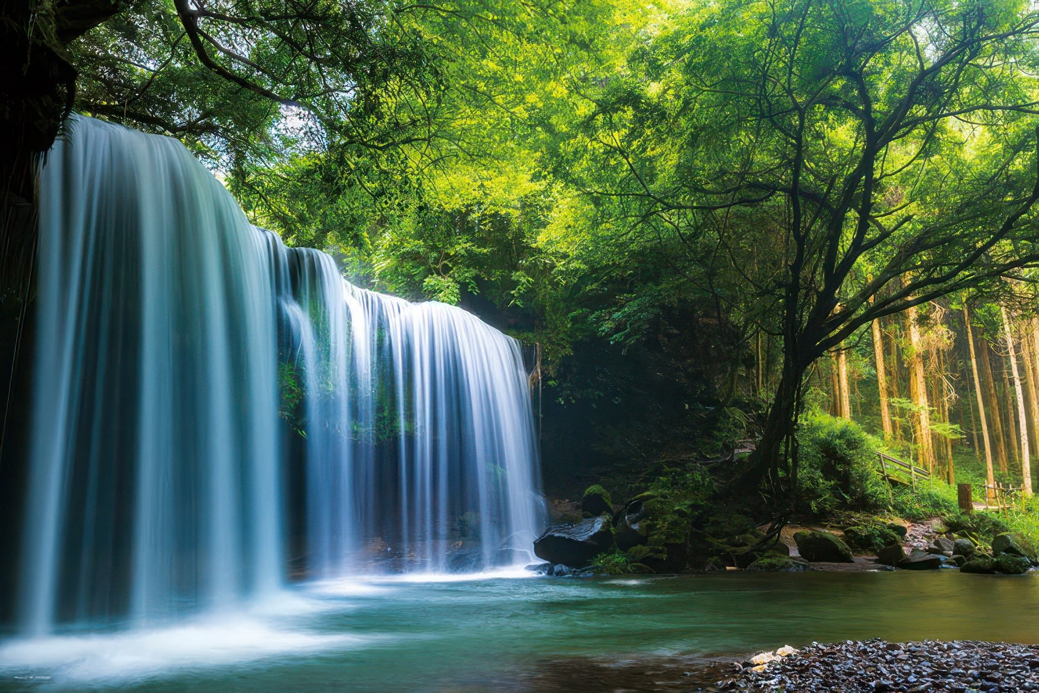 yanoman-10-1349-scenery-nabegataki-falls-kumamoto-1000-pieces-jigsaw-puzzle