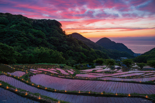 Yanoman 10-1425　Scenery • Candle Night at Ishibu Rice Terraces, Shizuoka　1000 Pieces Jigsaw Puzzle