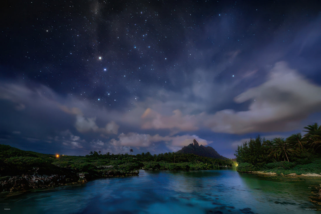 yanoman-10-1439-illustration-moonlit-night-at-southern-cross-bora-bora-1000-pieces-jigsaw-puzzle